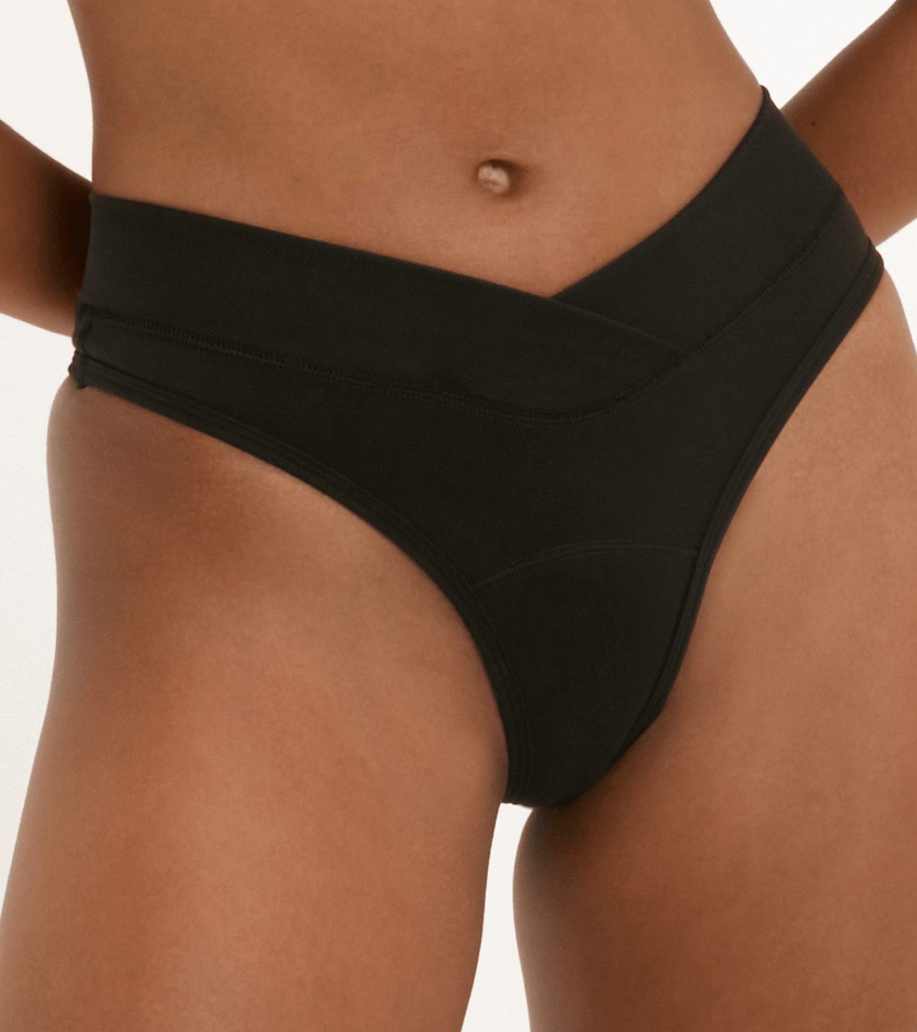 Aurora - Thong - Black